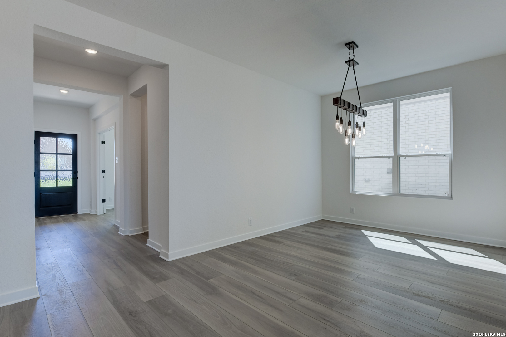 property viewer photo 7
