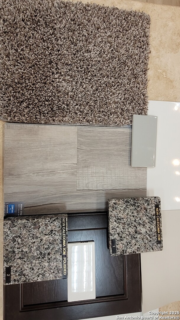 property viewer photo 2
