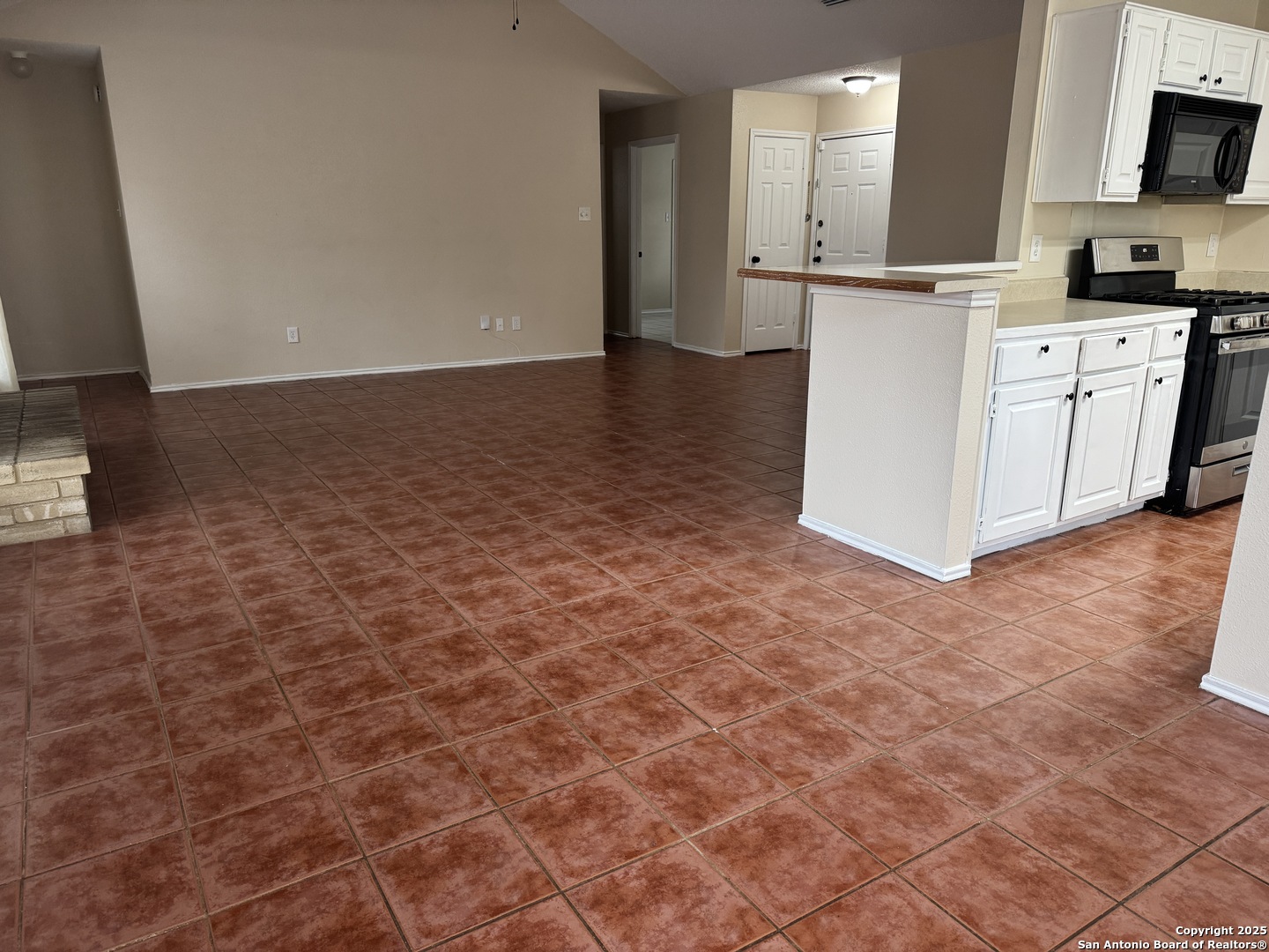 property viewer photo 13