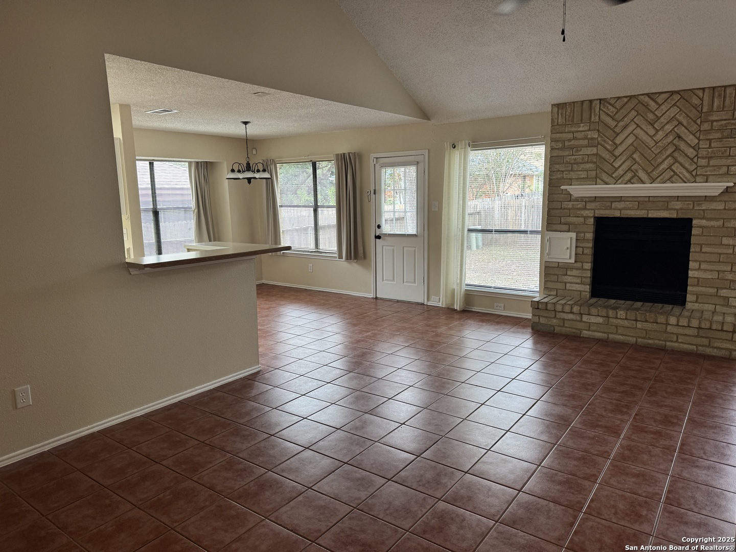 property viewer photo 7