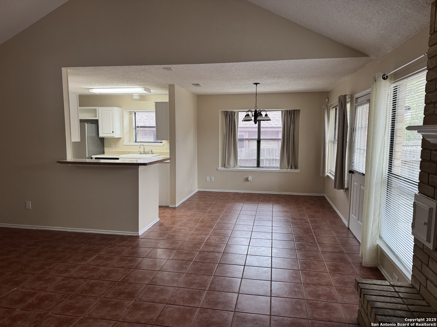 property viewer photo 8