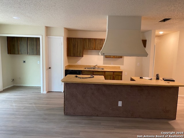 property viewer photo 2
