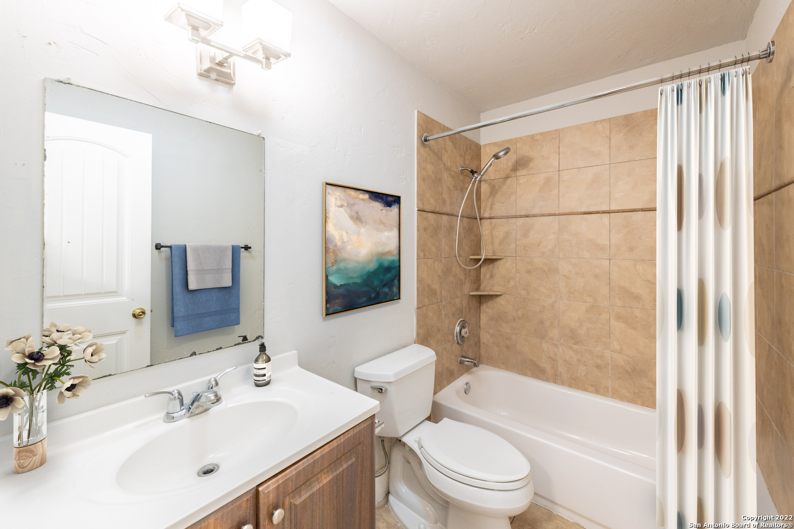 property viewer photo 3