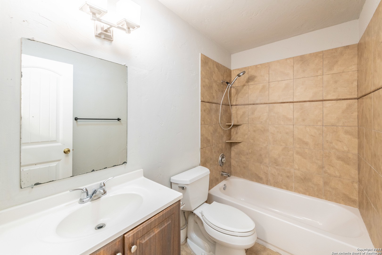 property viewer photo 8