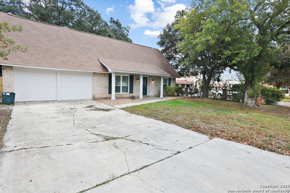 property viewer photo 1