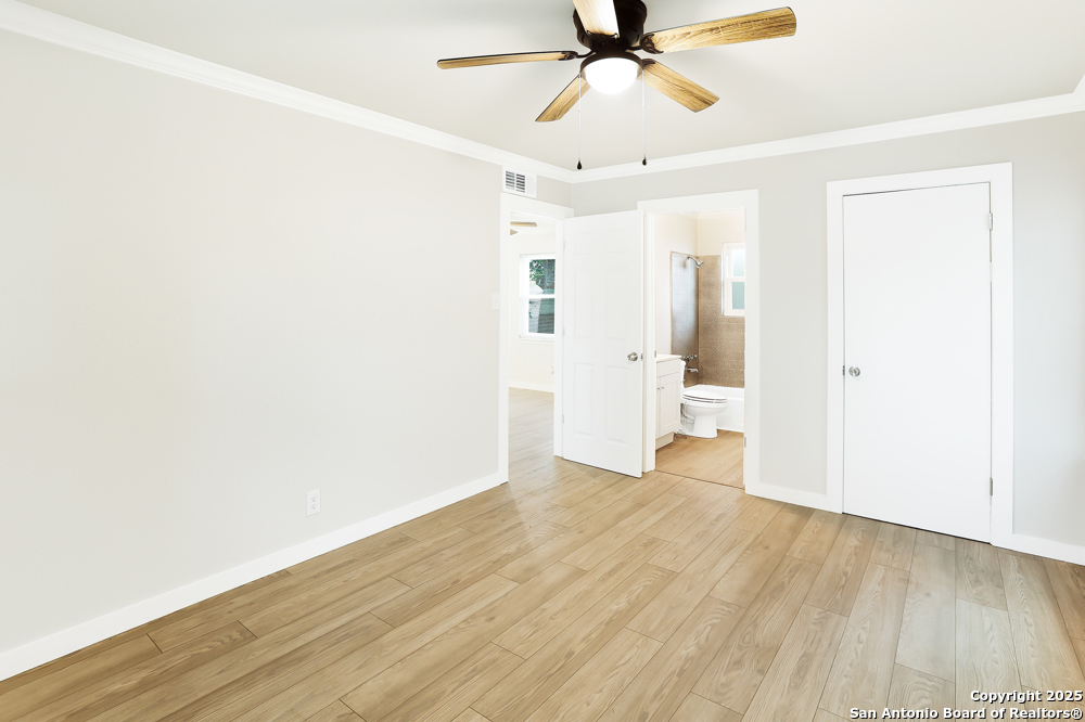 property viewer photo 11