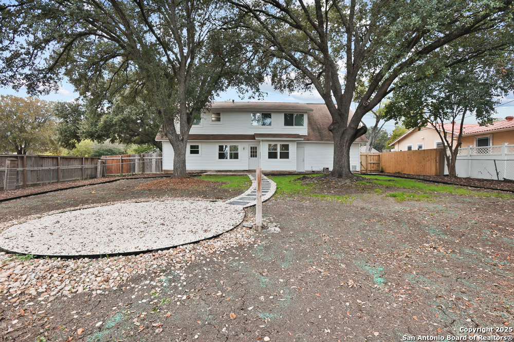 property viewer photo 21
