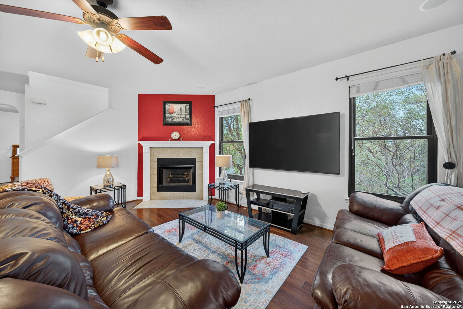 property viewer photo 11