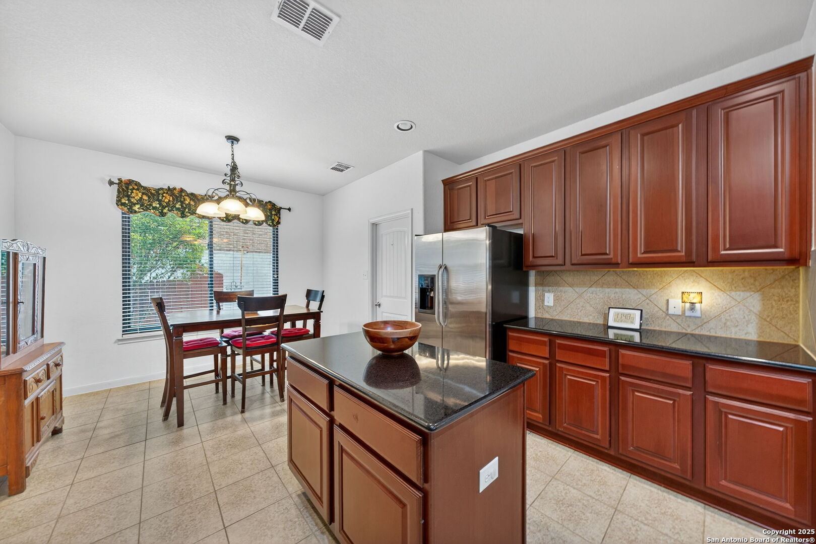property viewer photo 14