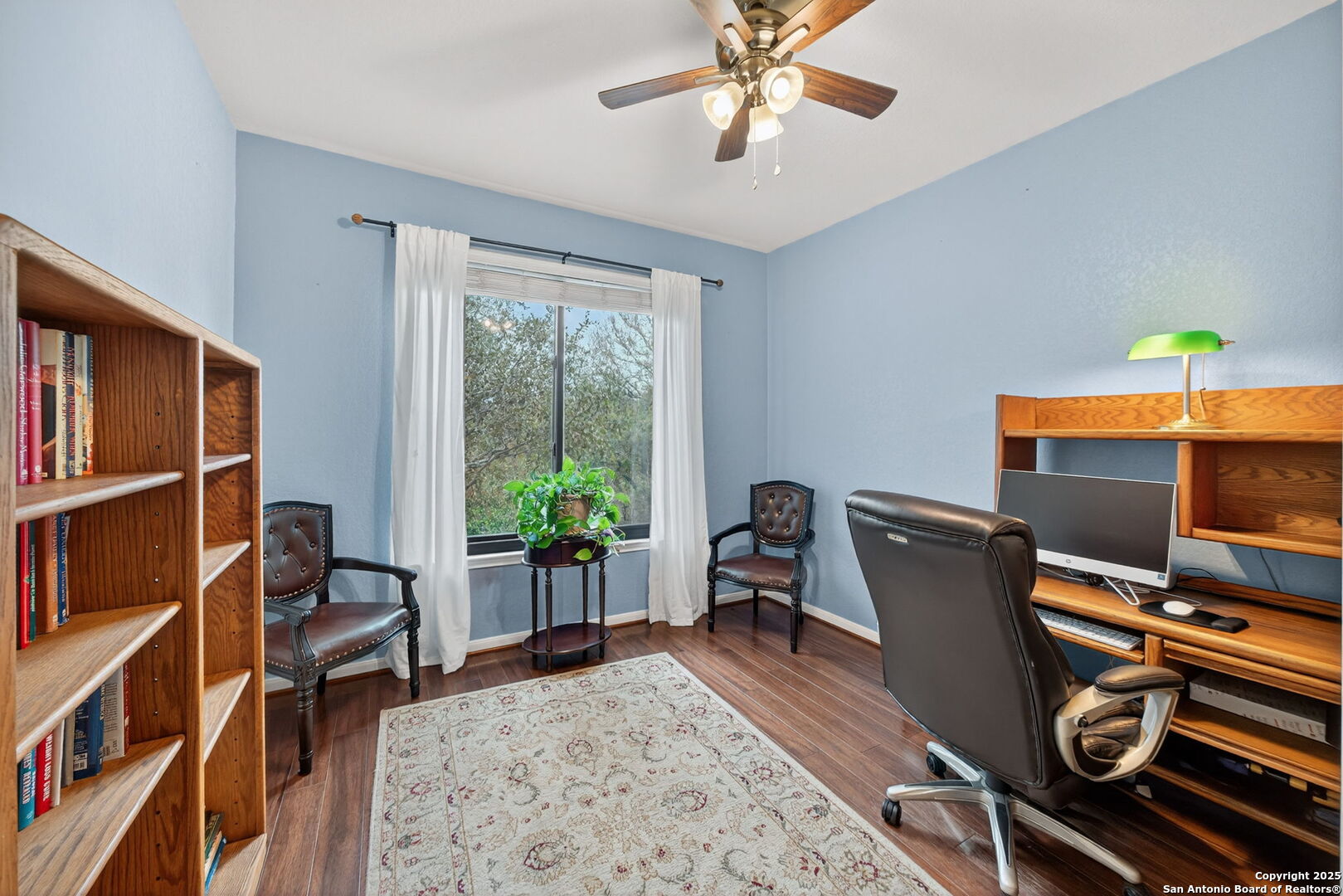 property viewer photo 18