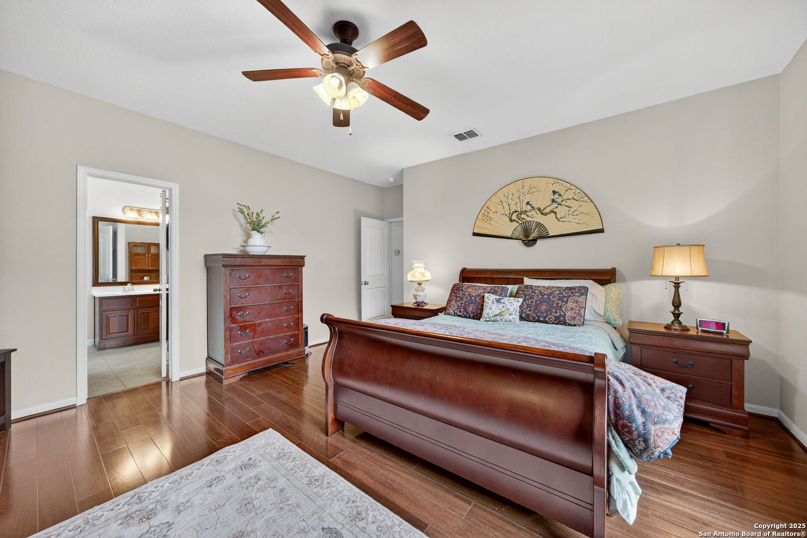 property viewer photo 19