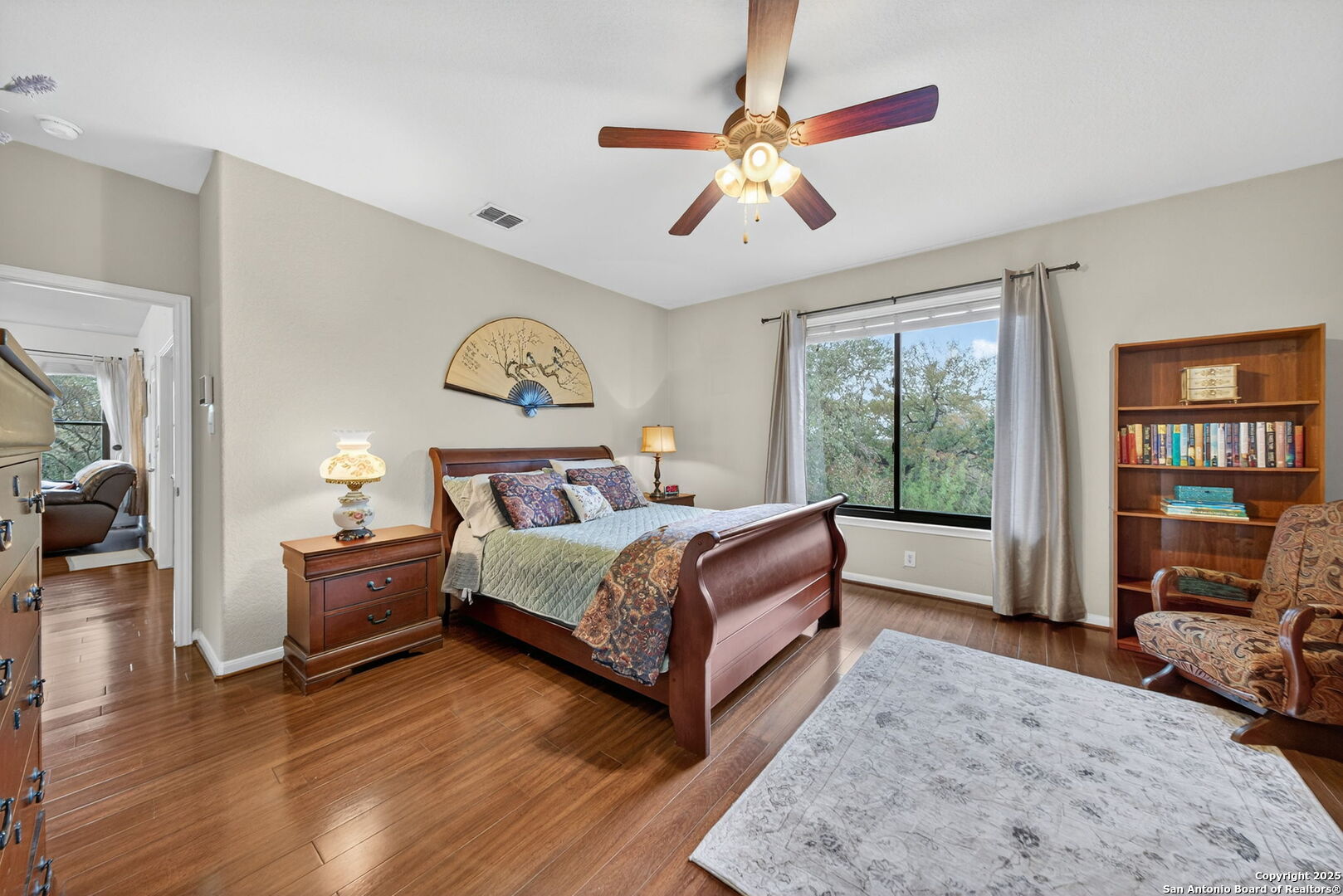 property viewer photo 20