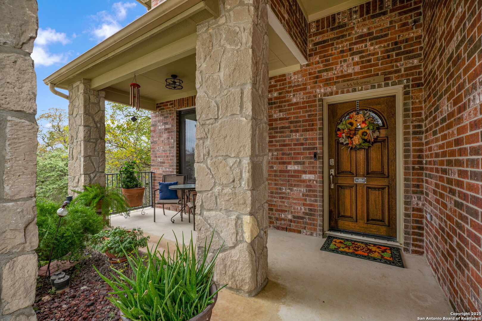 property viewer photo 3
