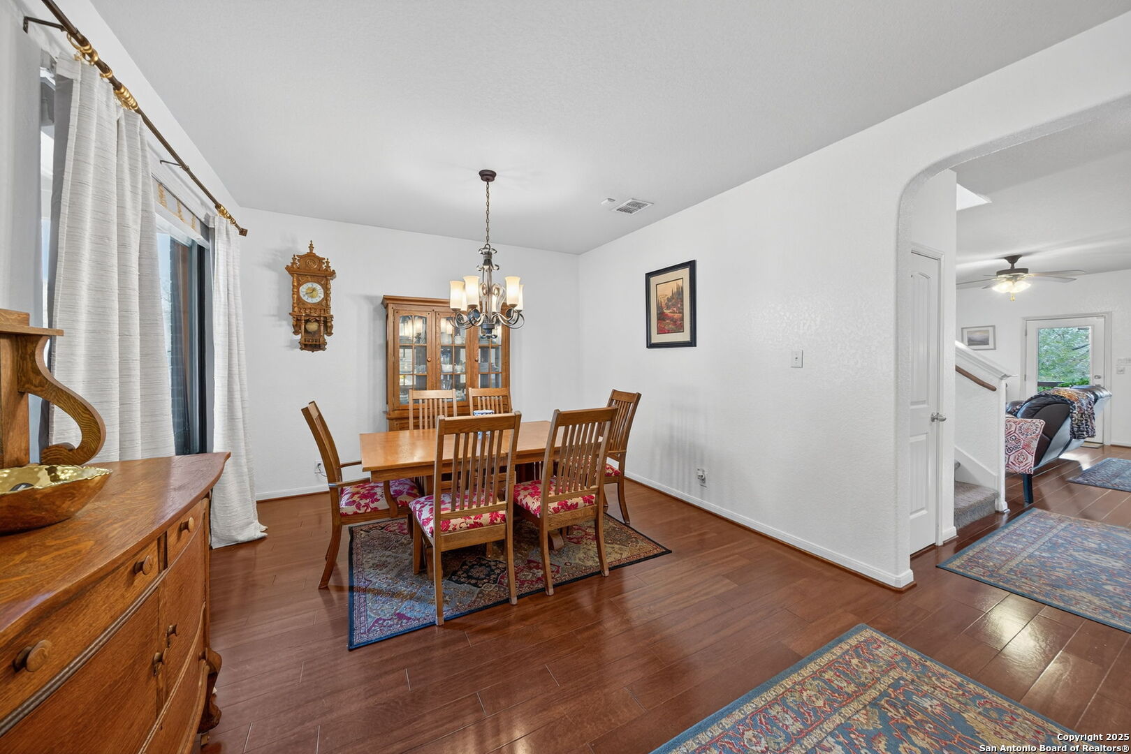 property viewer photo 5
