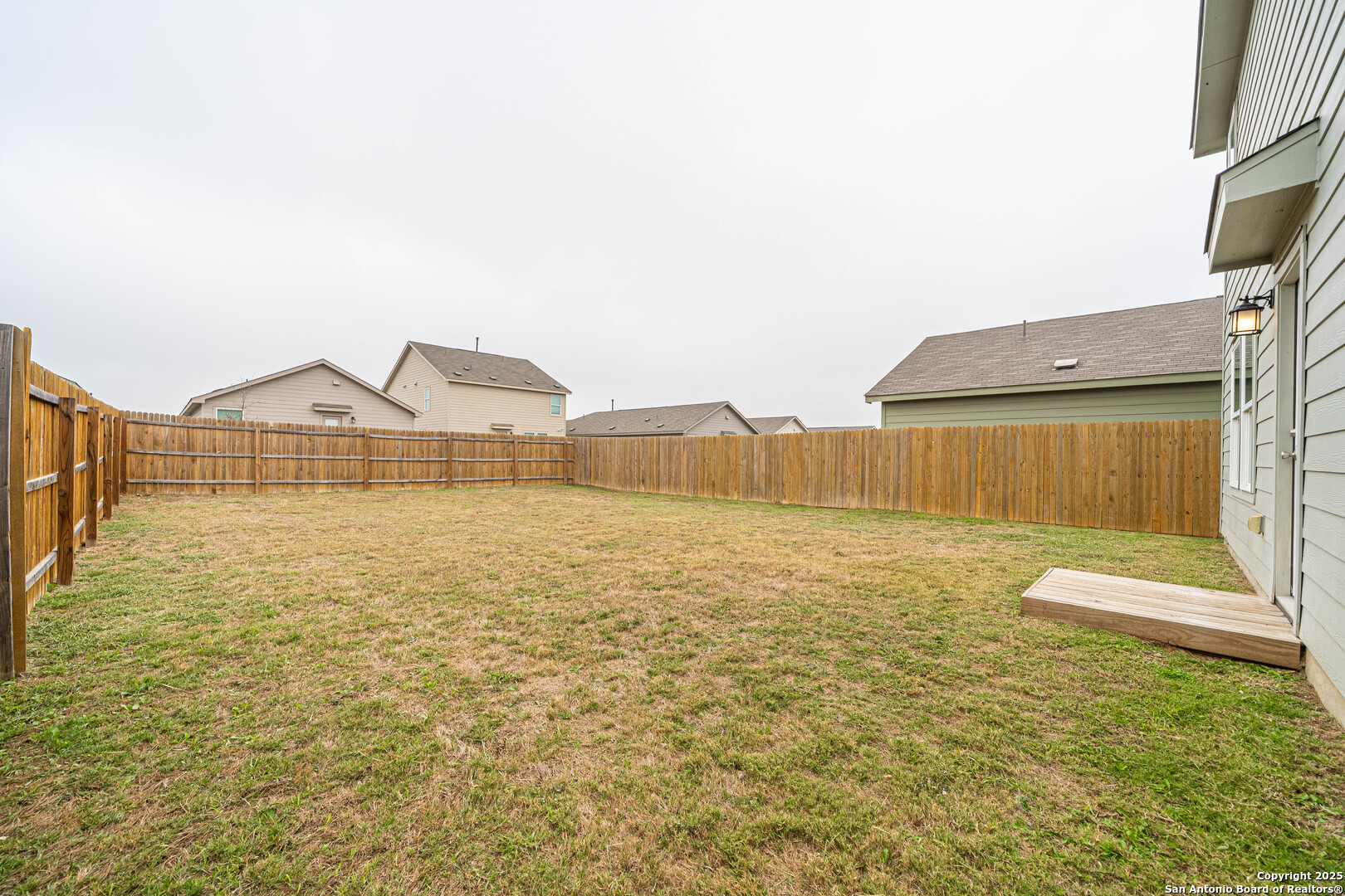 main property photo 24