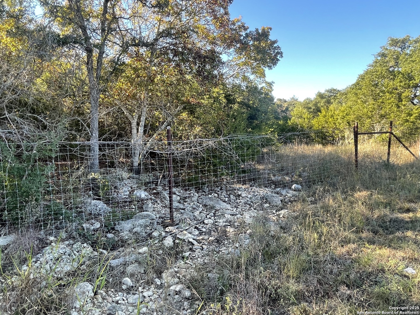 main property photo 18