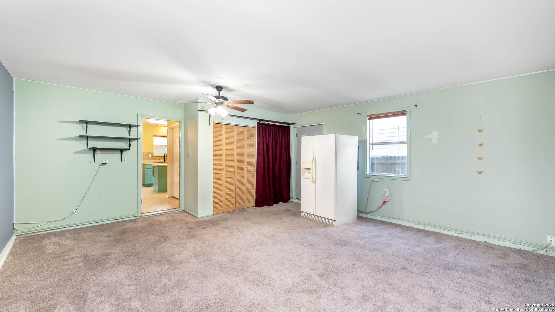main property photo 12