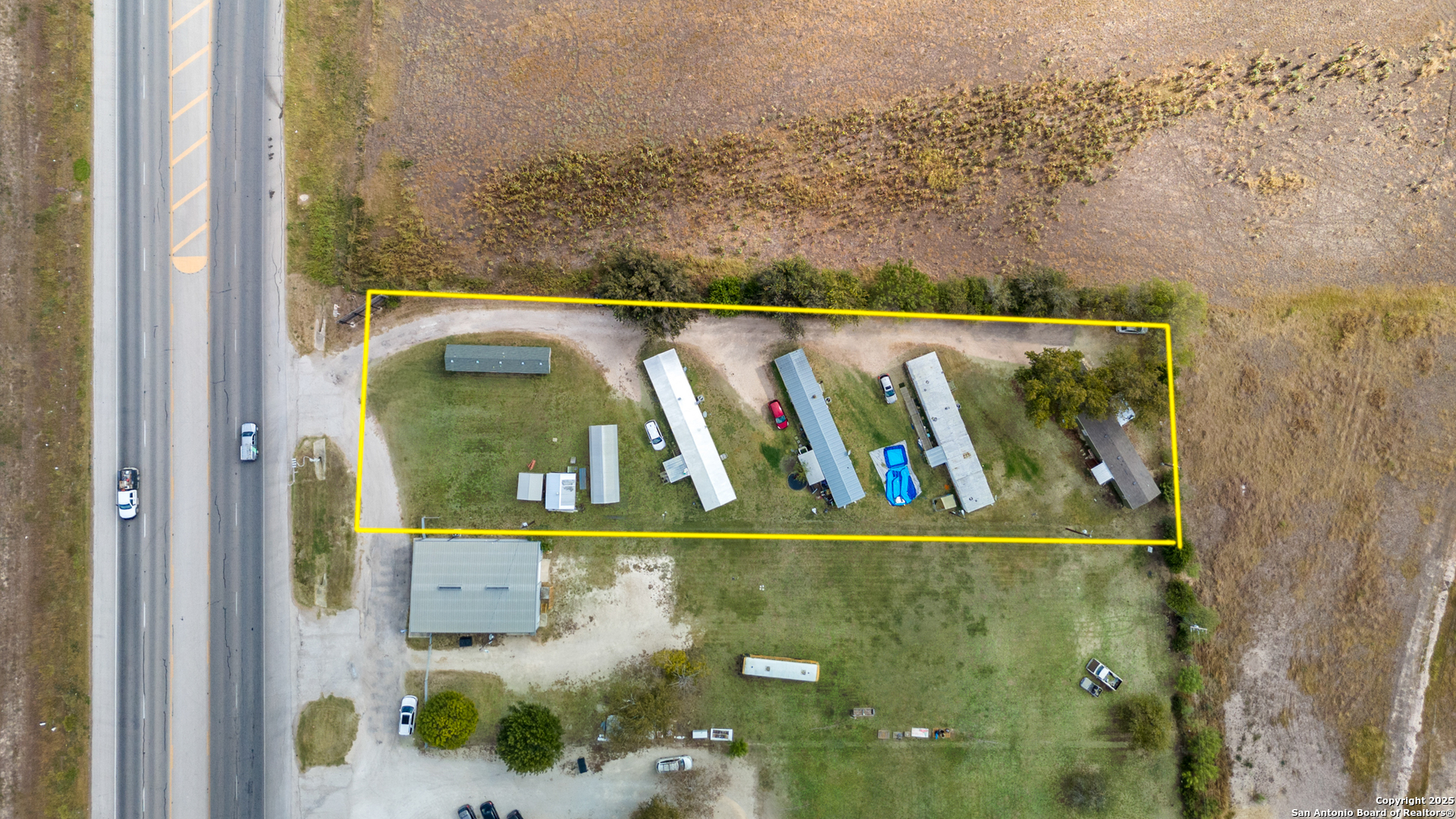 main property photo 3