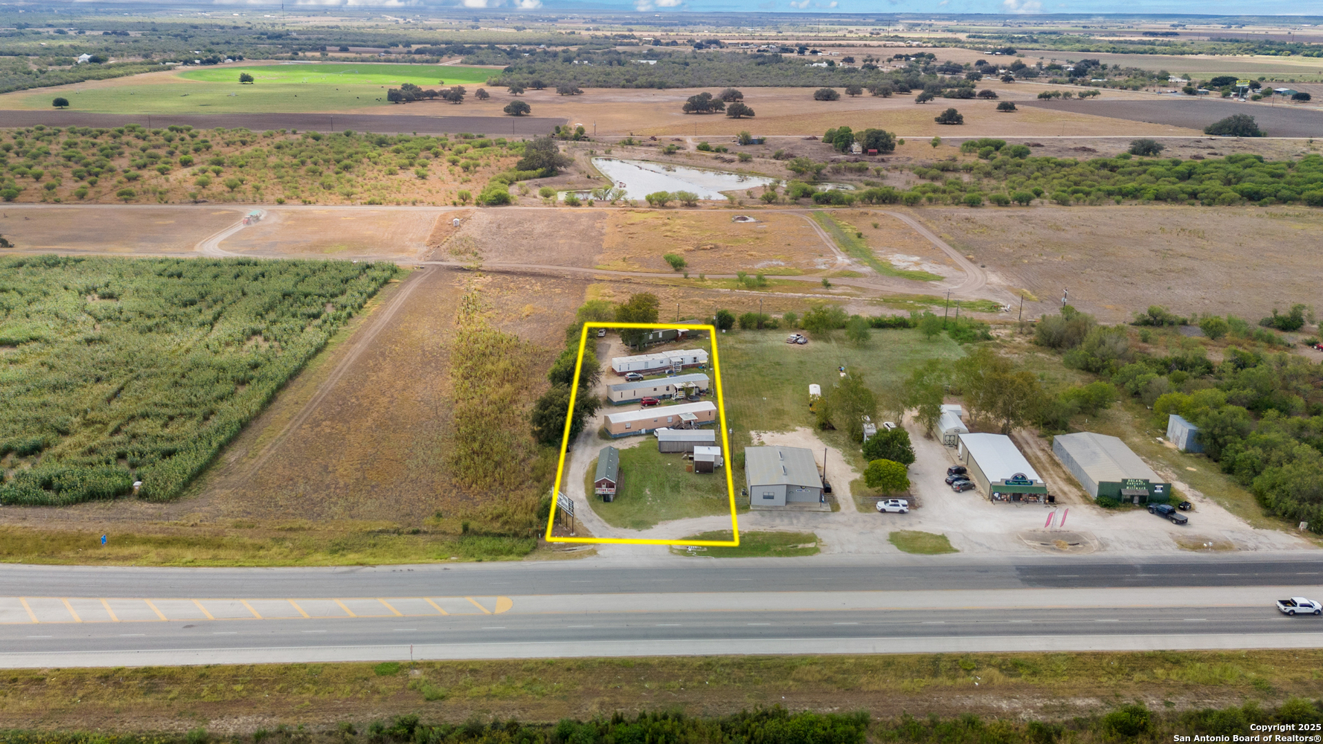 main property photo 8