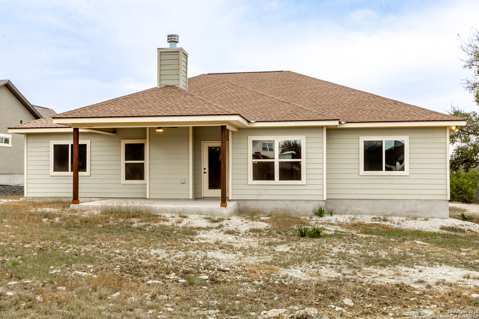 main property photo 35