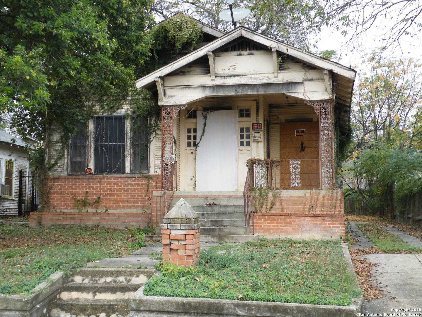 main property photo 2
