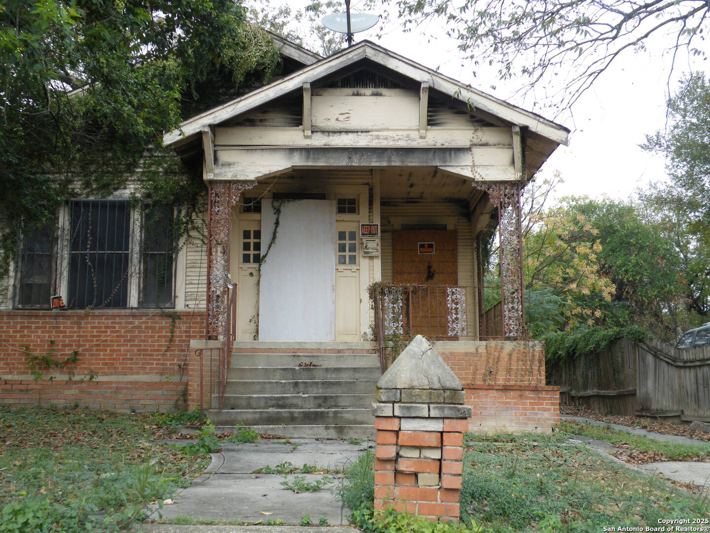 main property photo 5