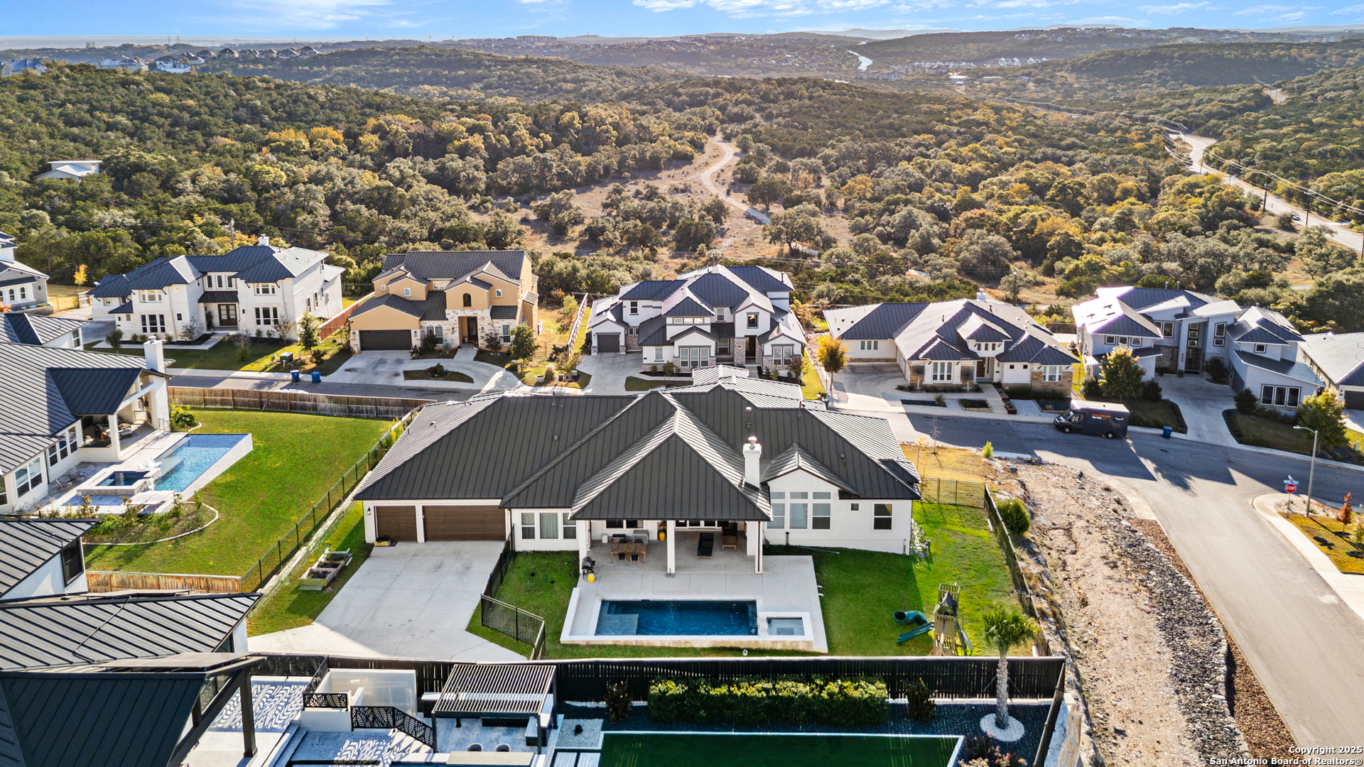 main property photo 49