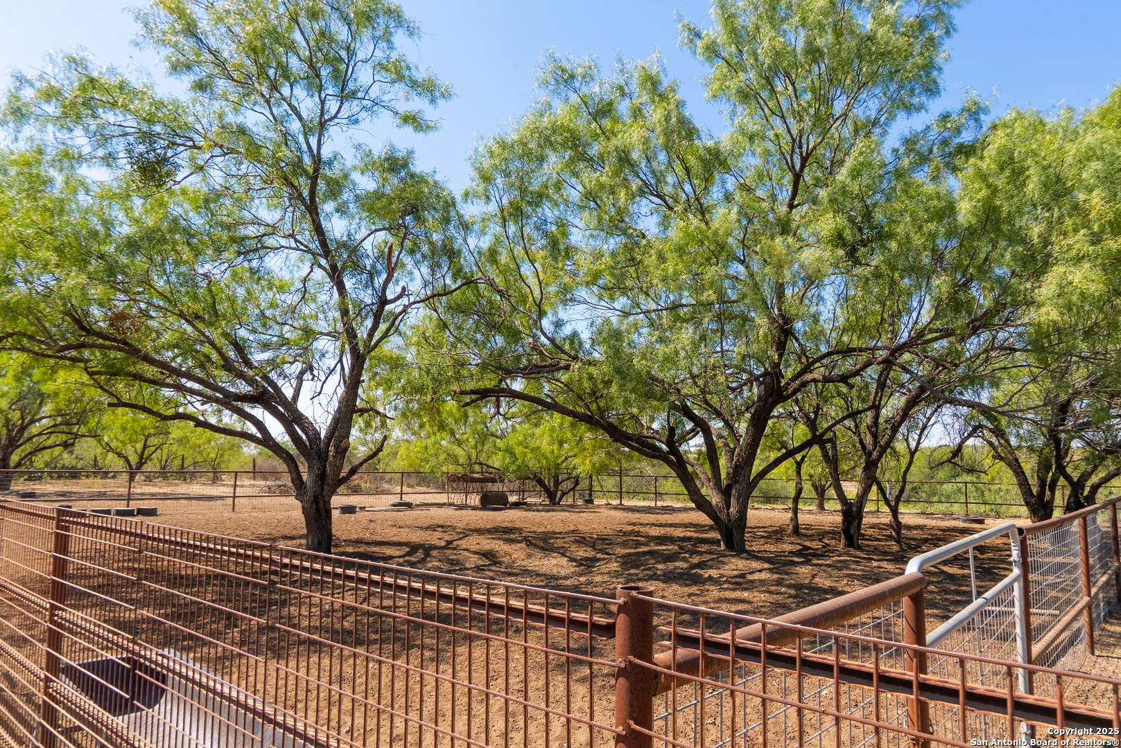 main property photo 38