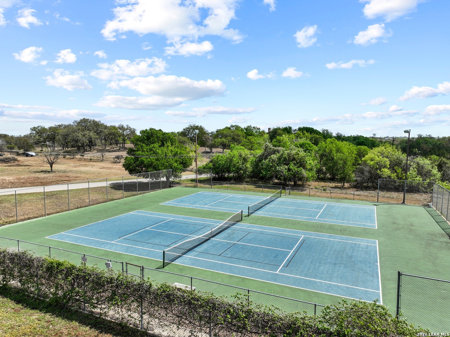 main property photo 50