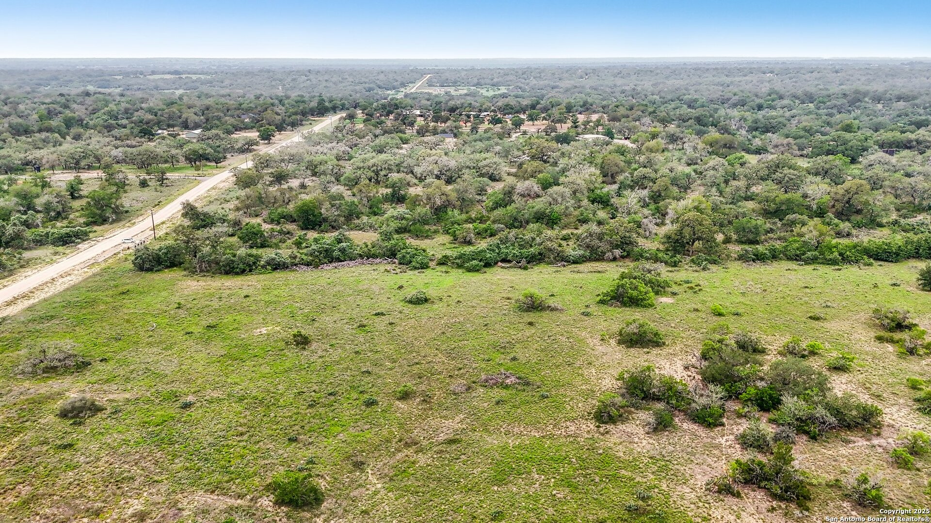 main property photo 10