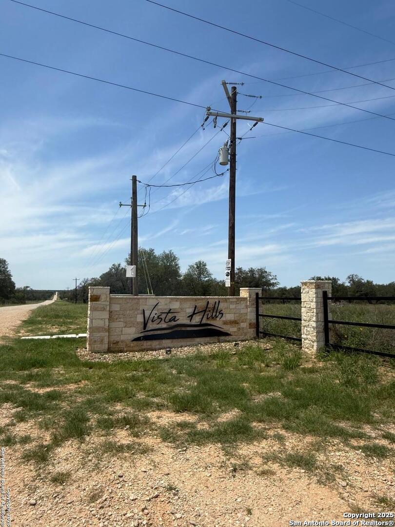 main property photo 16