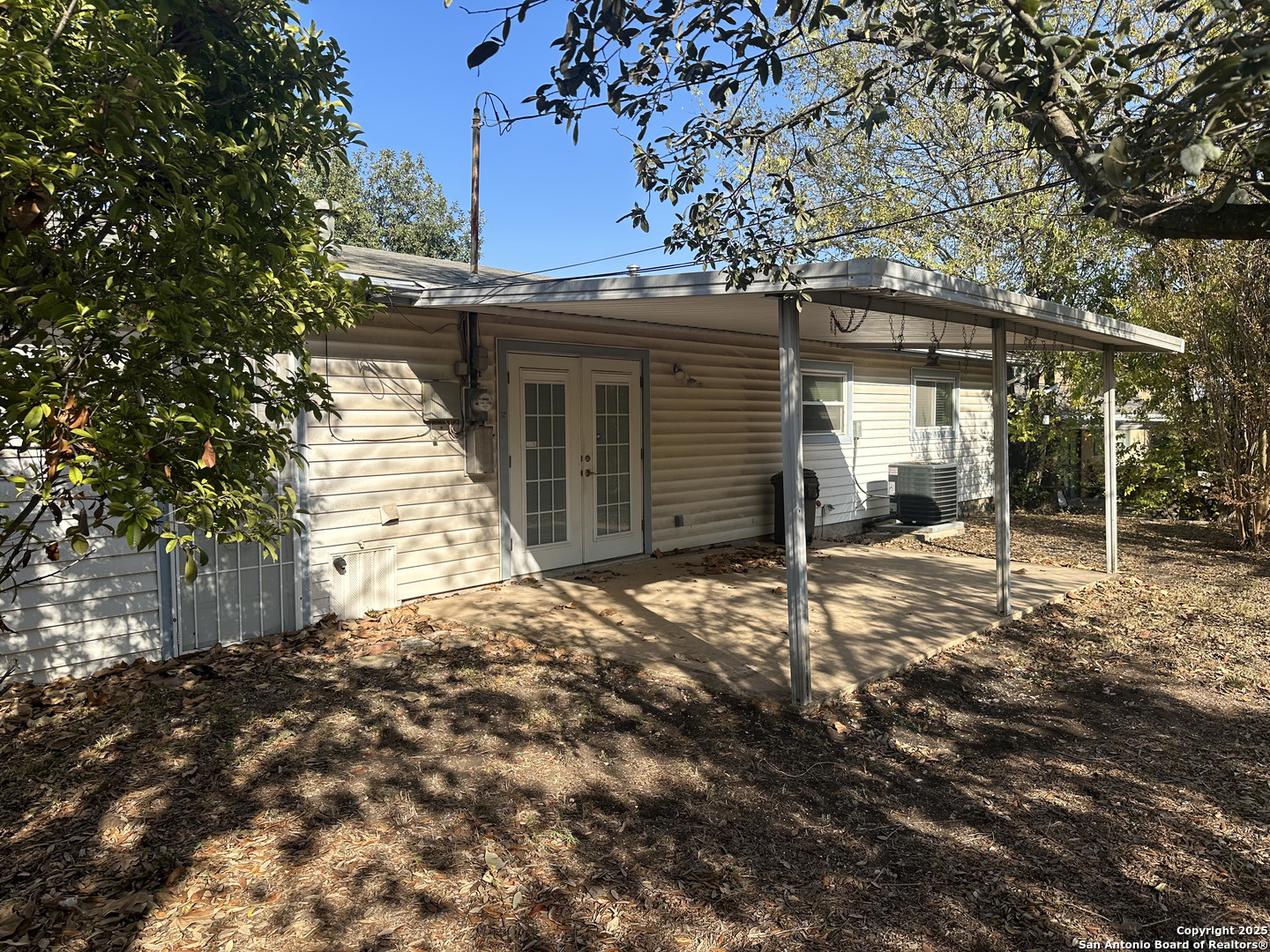 property viewer photo 5