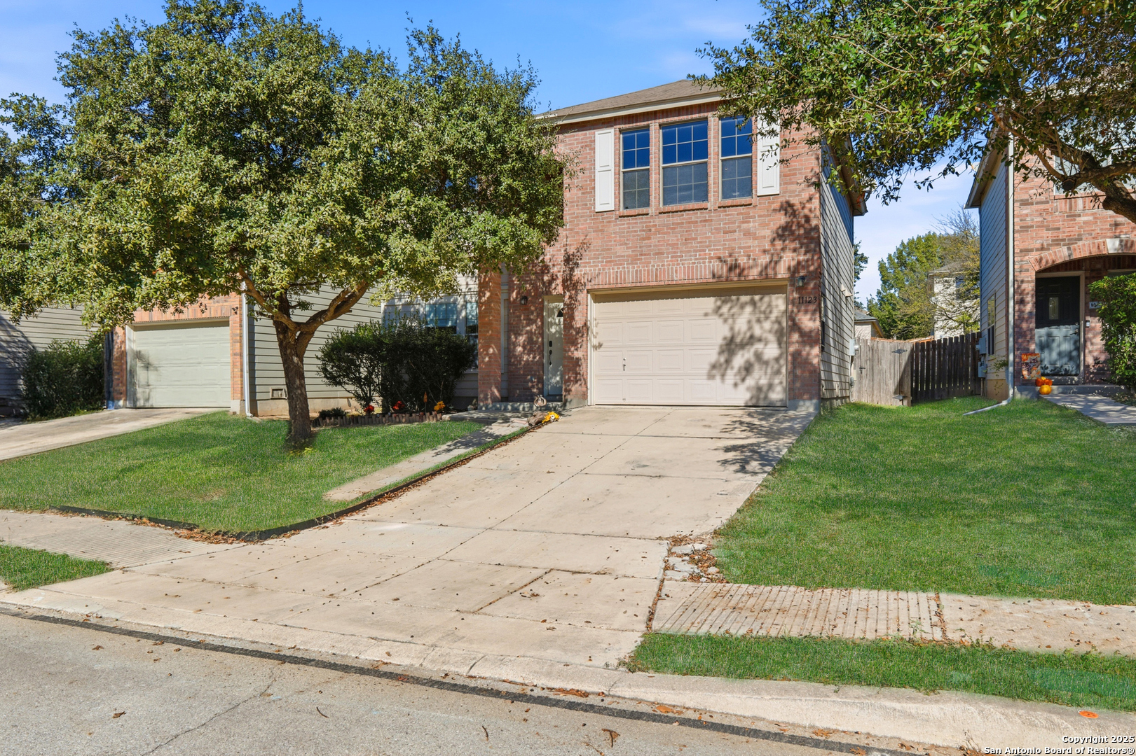 main property photo 31