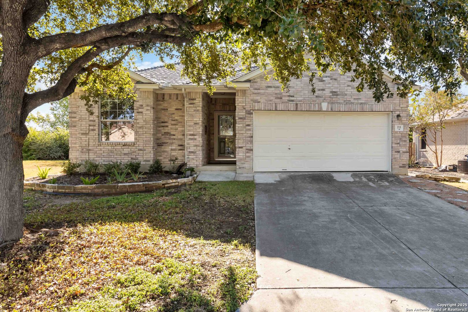 property viewer photo 1