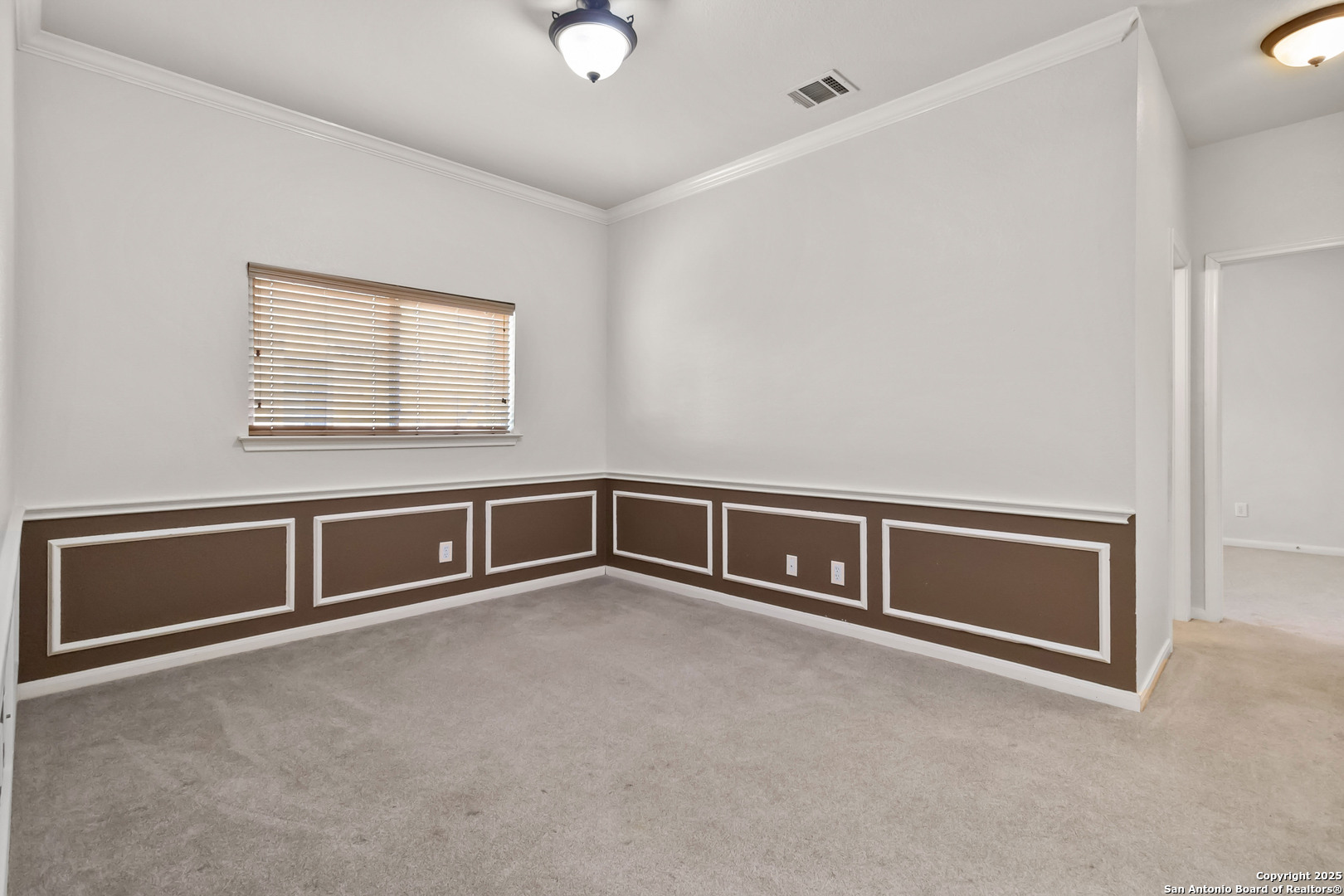 property viewer photo 13