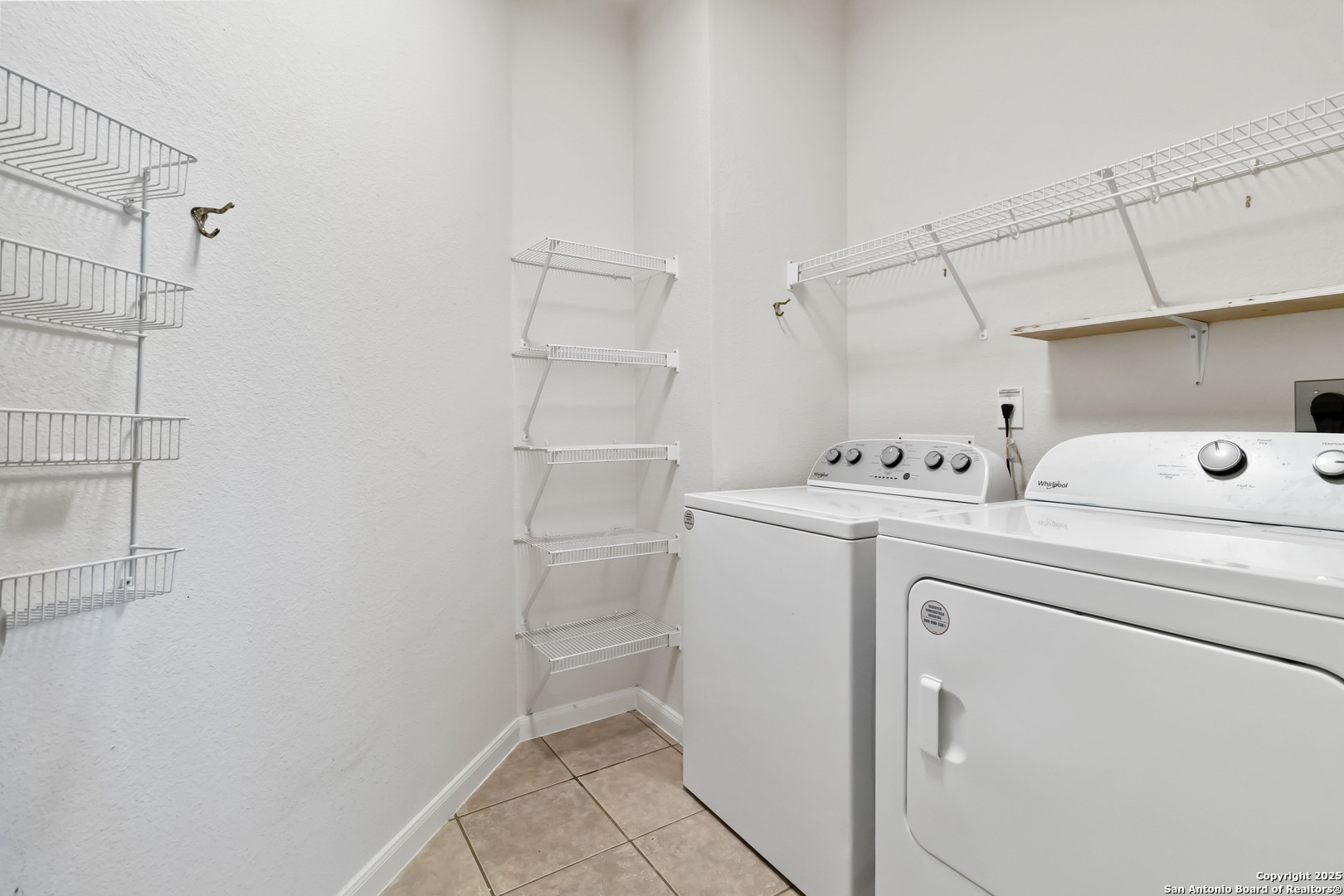 property viewer photo 20