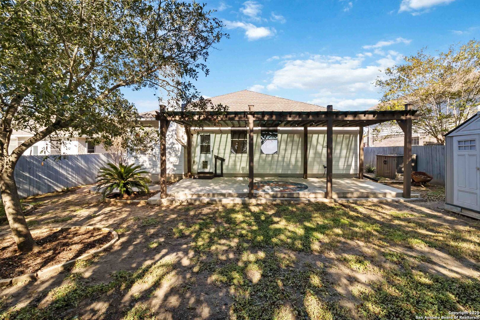 property viewer photo 27