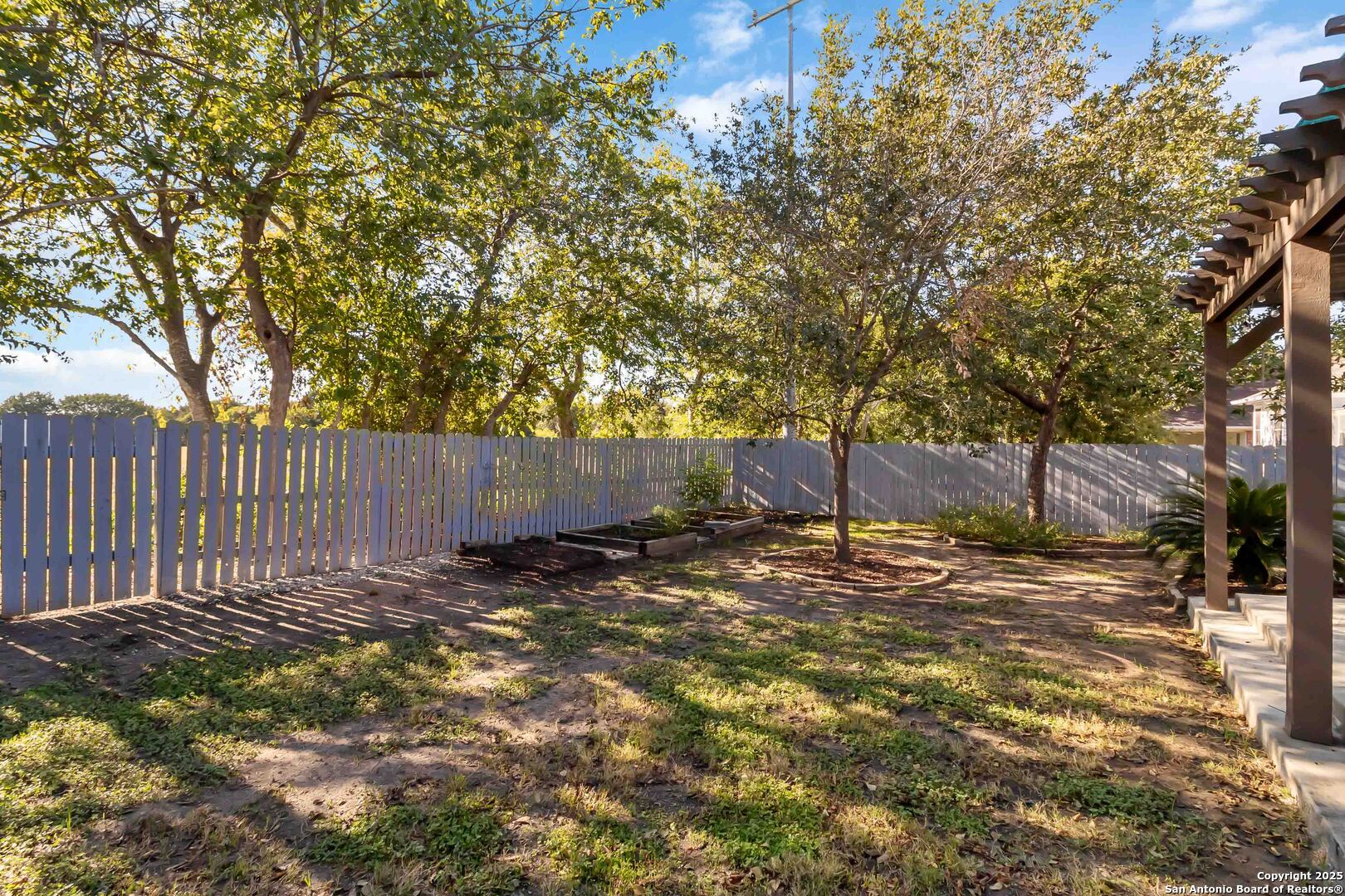 property viewer photo 29