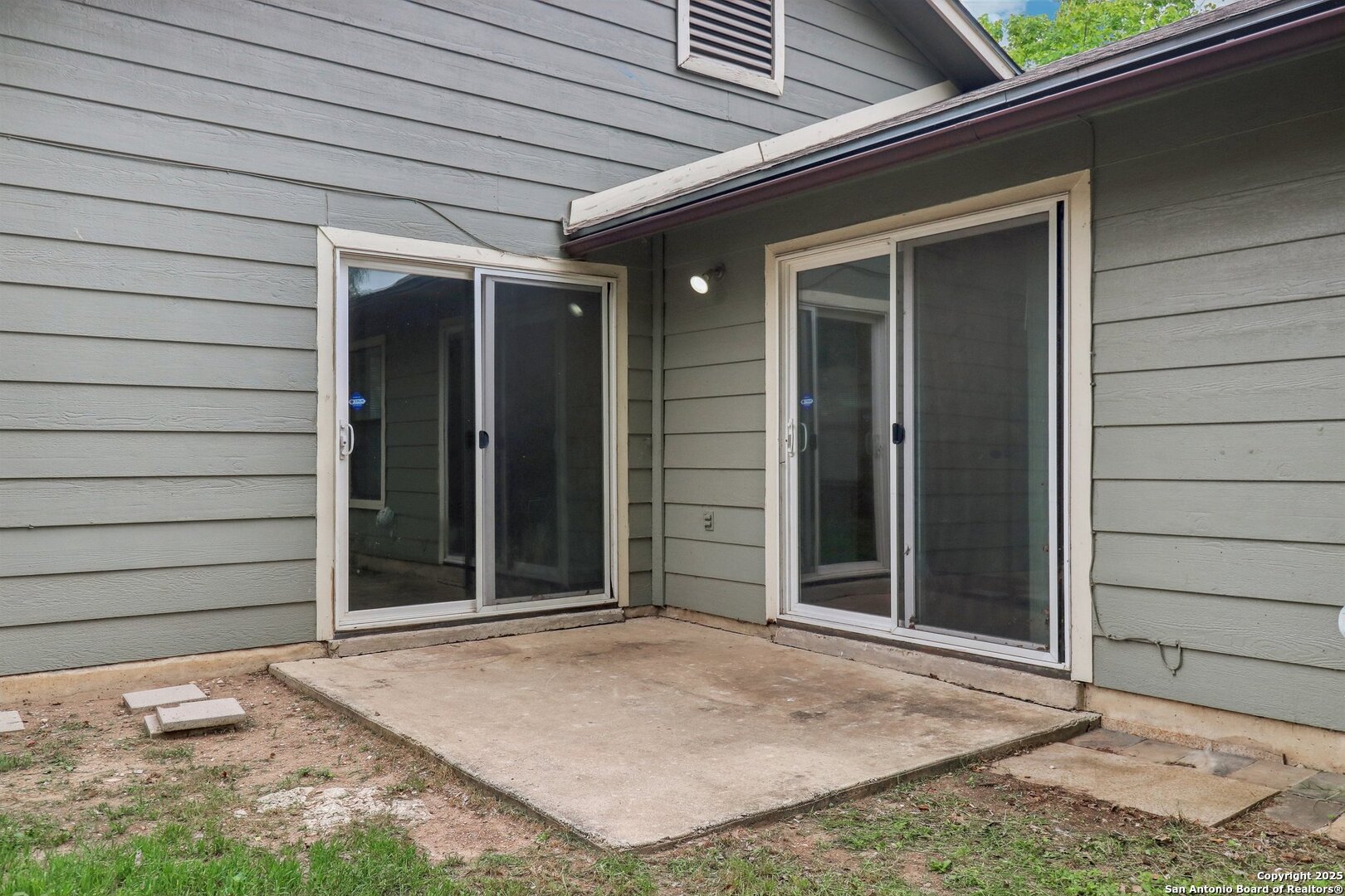 property viewer photo 22