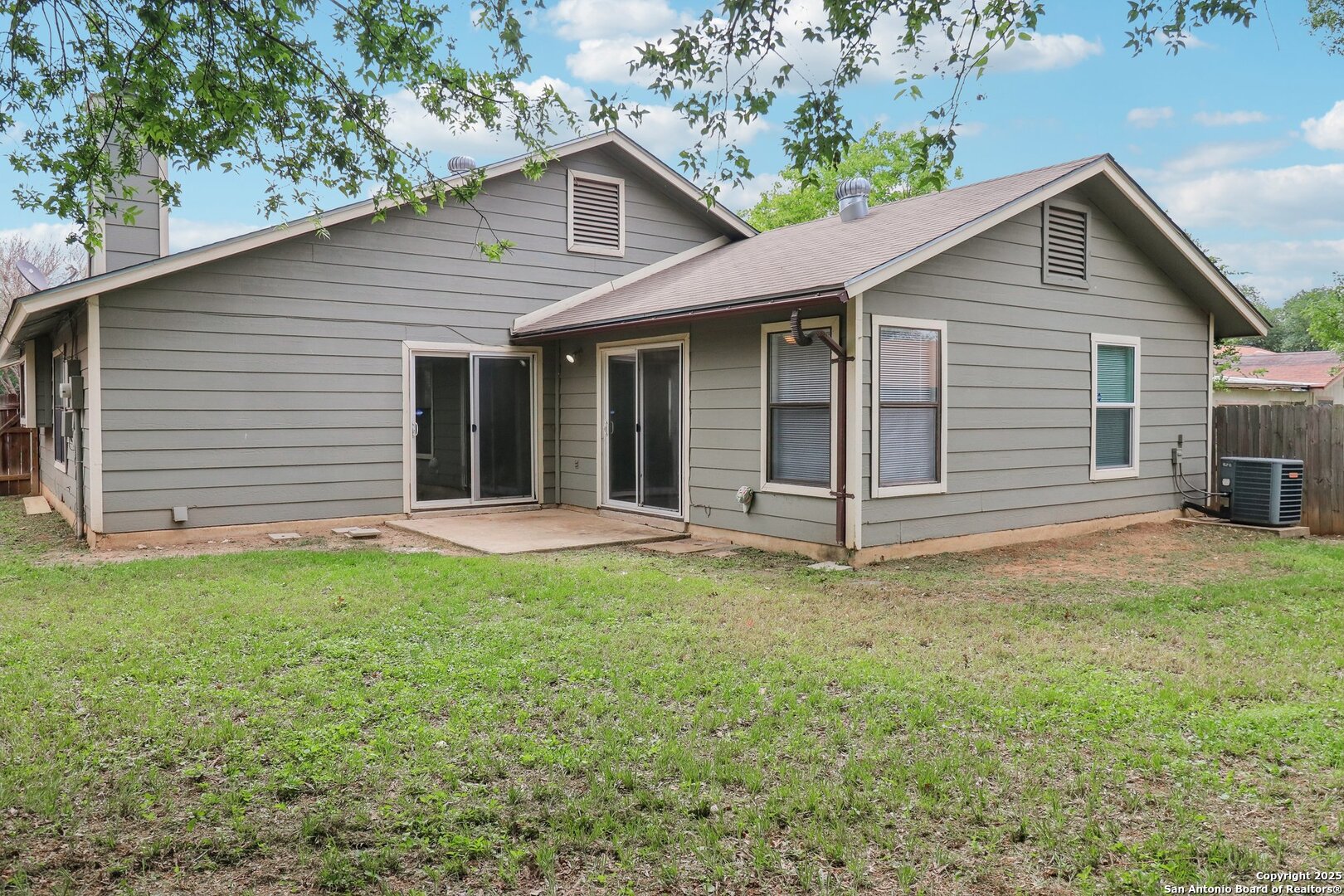 property viewer photo 23
