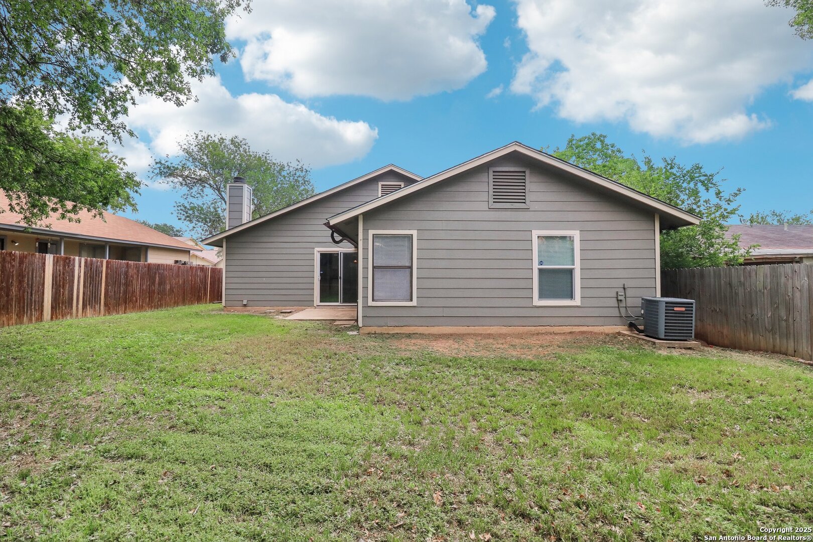 property viewer photo 24