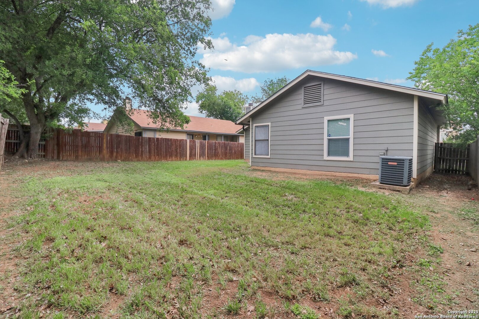 property viewer photo 27