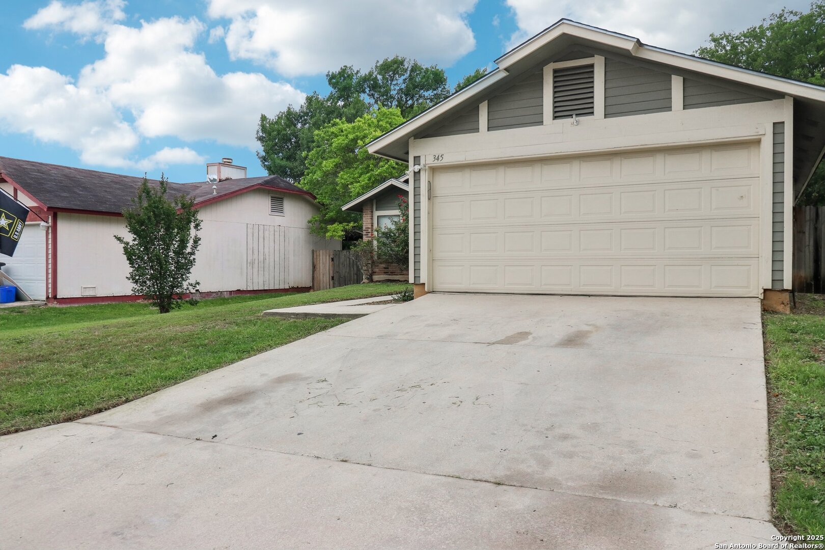 property viewer photo 4