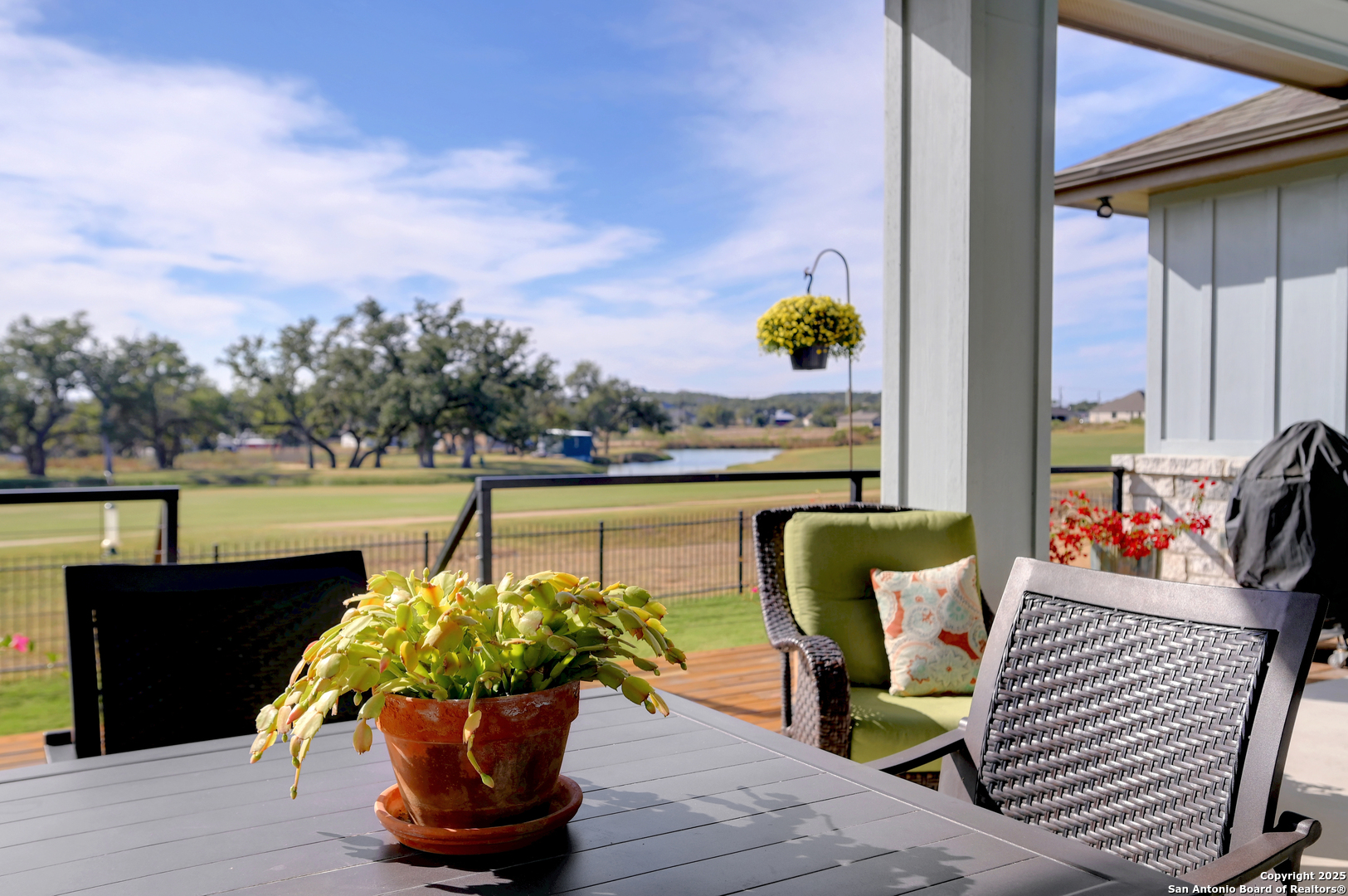 property viewer photo 17