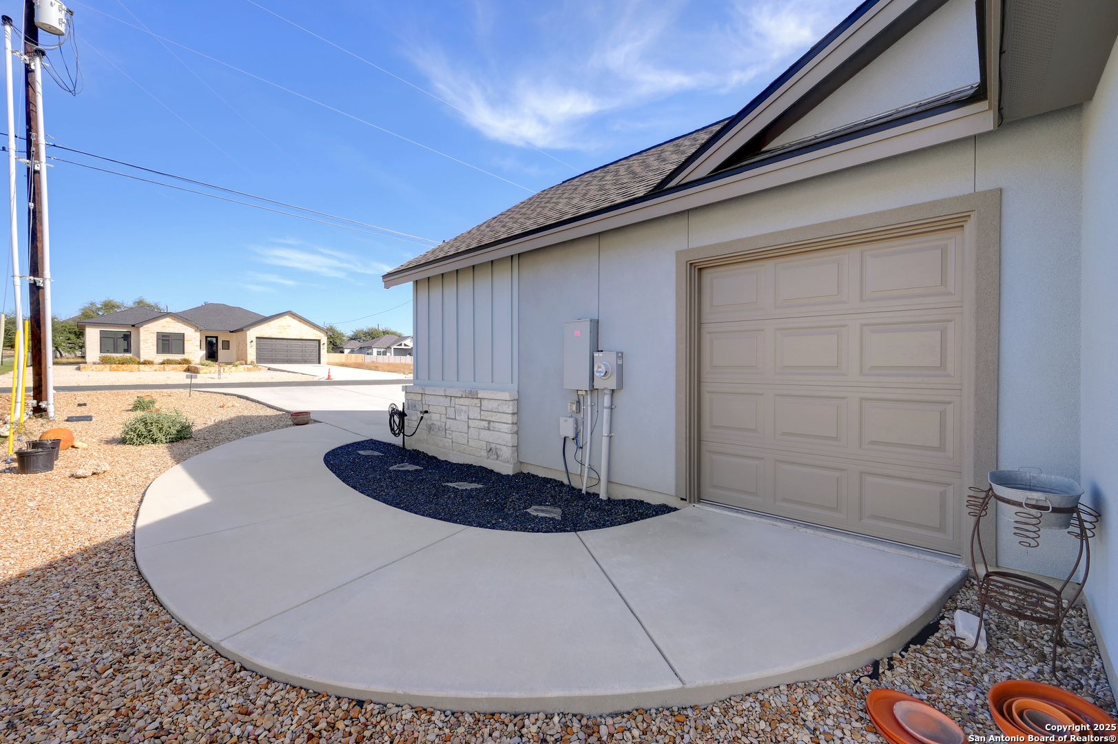 property viewer photo 5