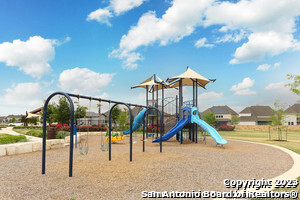 property viewer photo 33