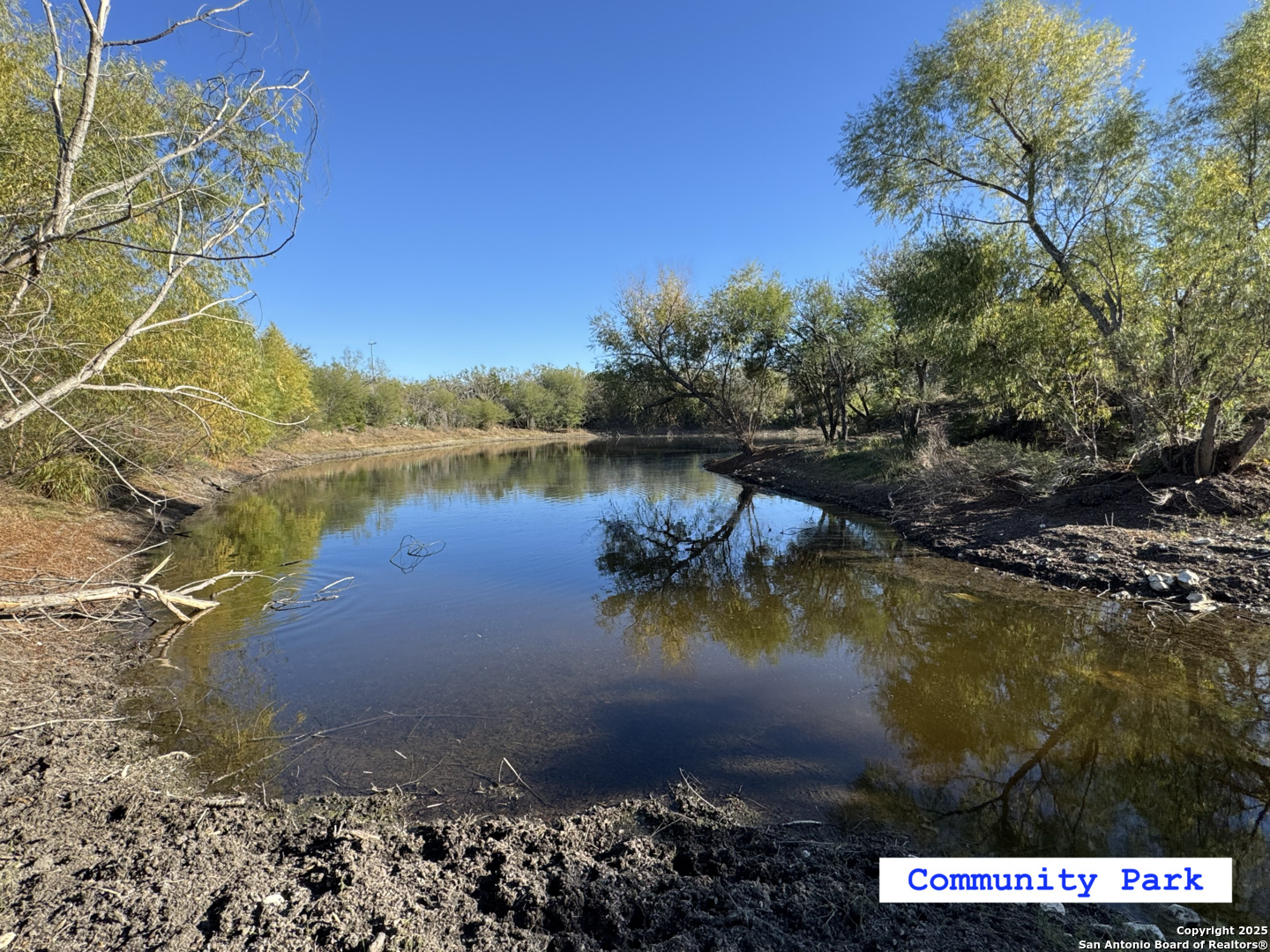 property viewer photo 19