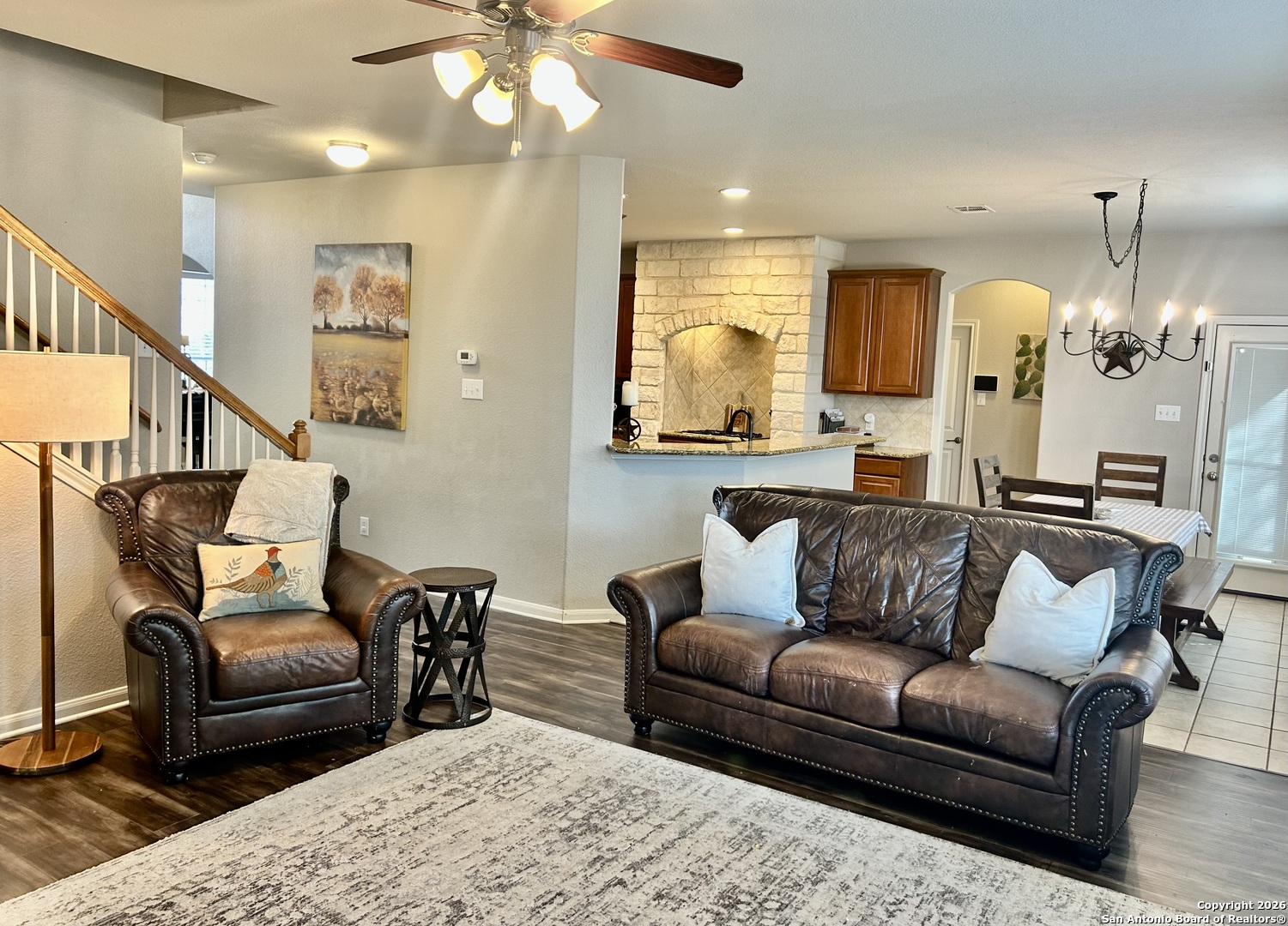 property viewer photo 10