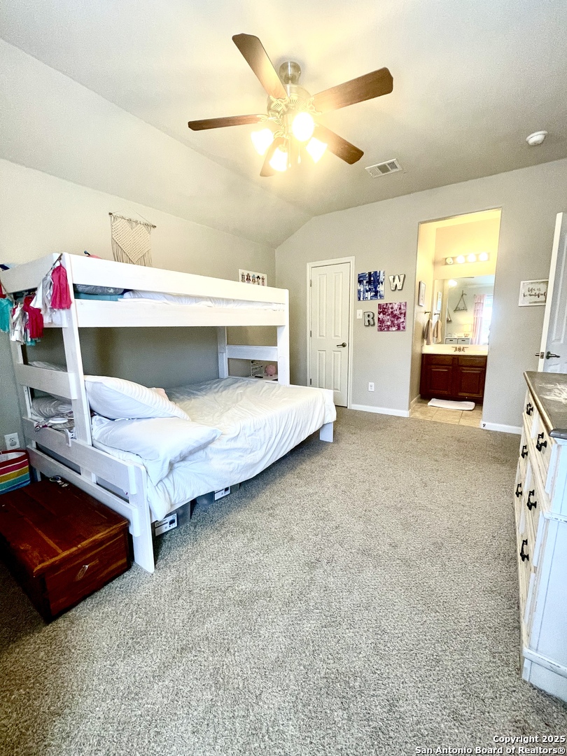 property viewer photo 31