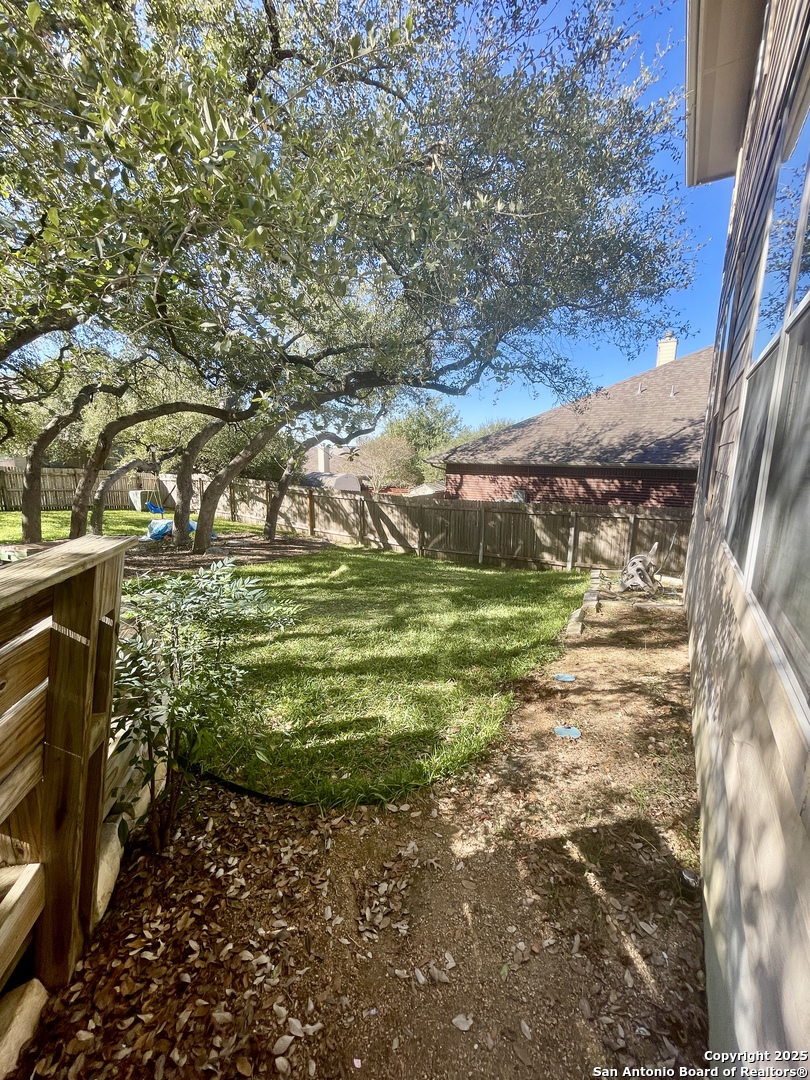 property viewer photo 37